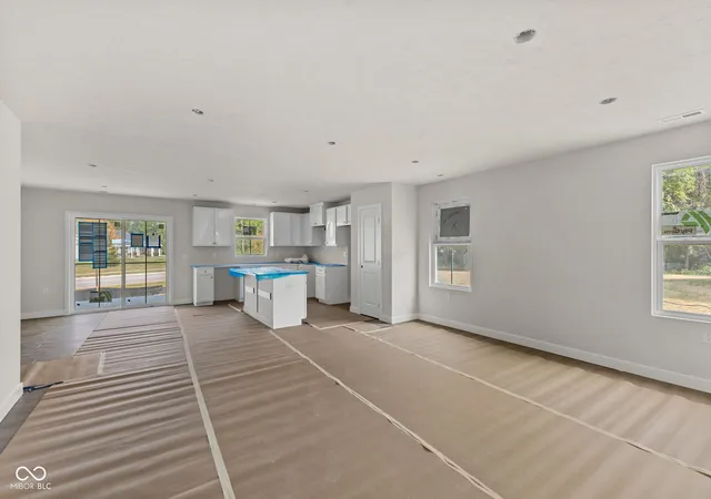 Photo 3 of Single family home for sale at 58 Eagles Tr, Whiteland, IN 46184 | MLS# 22117062 | Listing updated on 2026-10-30