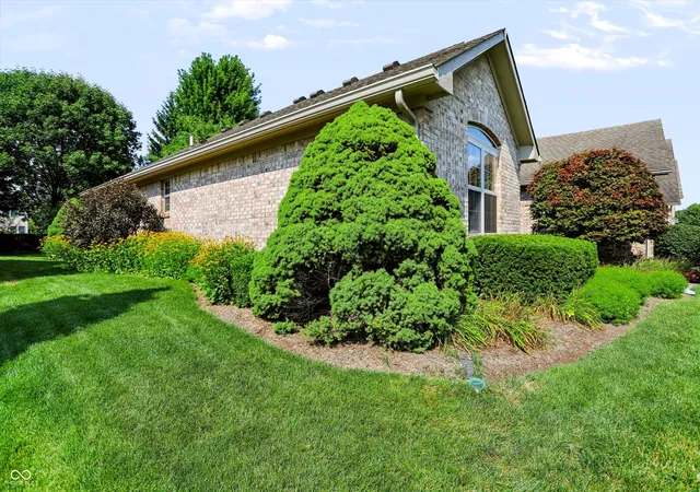 5th image of 8128 Meadow Bend Dr, Indianapolis, IN 46259 | MLS# 22117078