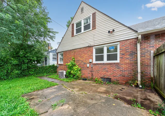 Photo 2 of Single family home for sale at 3618 N Adams St, Indianapolis, IN 46218 | MLS# 22117082 | Listing updated on 2026-10-06