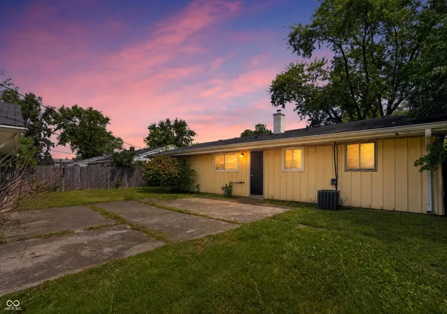 Photo 3 of Single family home for sale at 3510 N Brentwood Ave, Indianapolis, IN 46235 | MLS# 22117085 | Listing updated on 2026-09-17