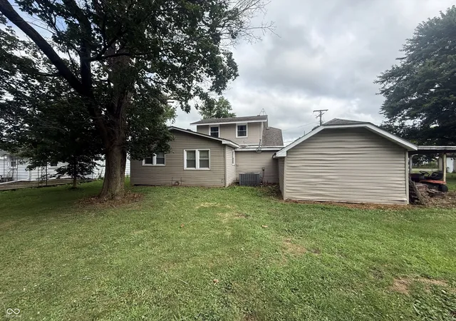 15th image of 17 W Oak St, Orestes, IN 46063 | MLS# 22117092