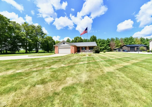 Photo 3 of Sale Pending at 9470 W 1000 North, Elwood, IN 46036 | MLS# 22117112 | Listing updated on 2026-08-26