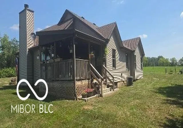 2nd image of 5025 Maple Grove Rd, Martinsville, IN 46151 | MLS# 22117129