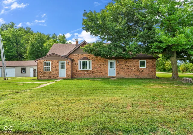 Photo 1 of Single family home for sale at 10264 S 1200 East, Brazil, IN 47834 | MLS# 22117148 | Listing updated on 2026-09-02