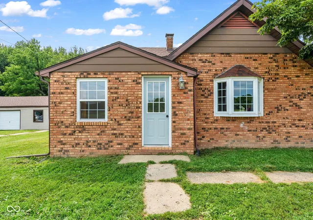Photo 2 of Single family home for sale at 10264 S 1200 East, Brazil, IN 47834 | MLS# 22117148 | Listing updated on 2026-09-02
