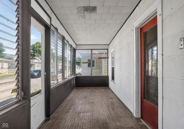 2nd image of 337 S Randolph St, Indianapolis, IN 46201 | MLS# 22117154