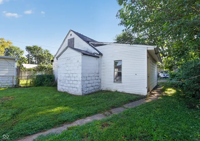 4th image of 337 S Randolph St, Indianapolis, IN 46201 | MLS# 22117154