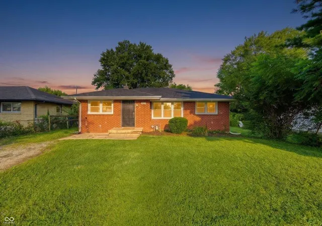 Photo 1 of Sale Pending at 3818 N Layman Ave, Indianapolis, IN 46226 | MLS# 22117156 | Listing updated on 2026-09-02