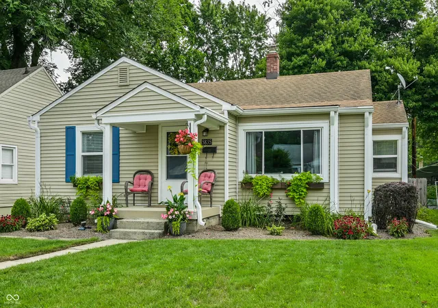 Photo 2 of Sale Pending at 5835 Primrose Ave, Indianapolis, IN 46220 | MLS# 22117166 | Listing updated on 2026-09-21