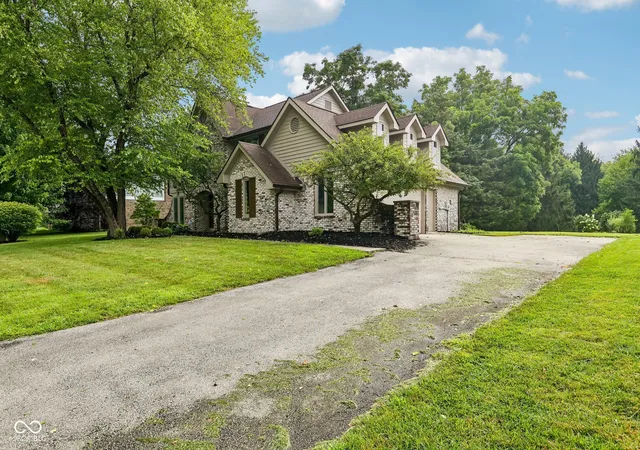 2nd image of 8815 Fathom Crst, Indianapolis, IN 46256 | MLS# 22117167