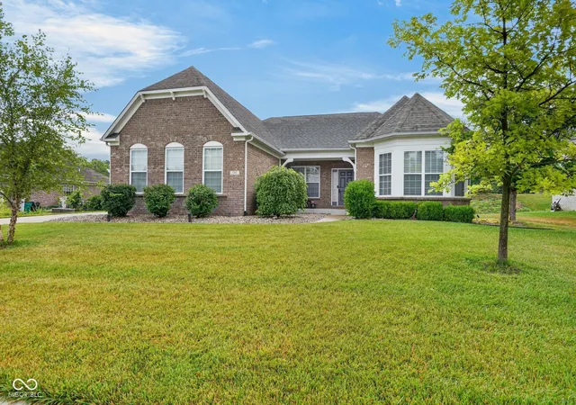 2nd image of 193 Little Ben Ln, Greenwood, IN 46142 | MLS# 22117174