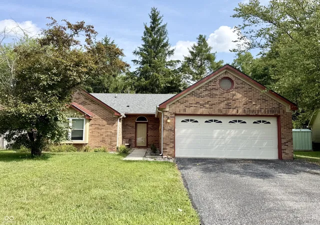 2nd image of 7578 Trophy Club Dr N, Indianapolis, IN 46214 | MLS# 22117190