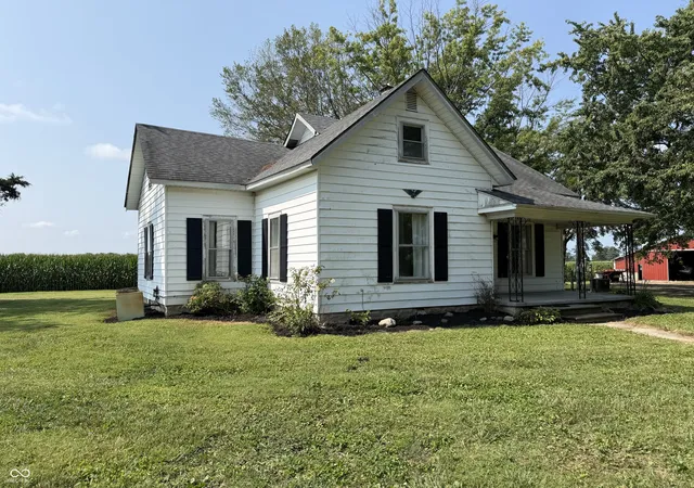 2nd image of 2661 W County Road 775 N N, Lizton, IN 46149 | MLS# 22117200