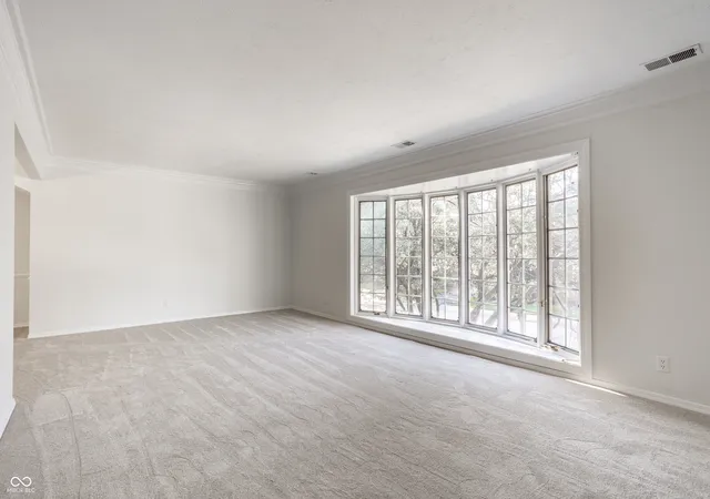Photo 3 of Sale Pending at 1316 Kings Cvs Ct, Indianapolis, IN 46260 | MLS# 22117206 | Listing updated on 2026-10-07