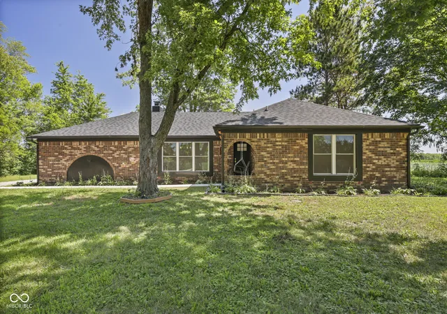 3rd image of 8162 W Fall Rd, Thorntown, IN 46071 | MLS# 22117211