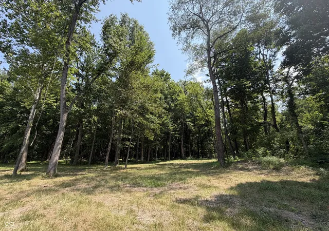 Photo 3 of Sale Pending at 10222 N County Rd 200 W, Brazil, IN 47834 | MLS# 22117213 | Listing updated on 2026-08-16