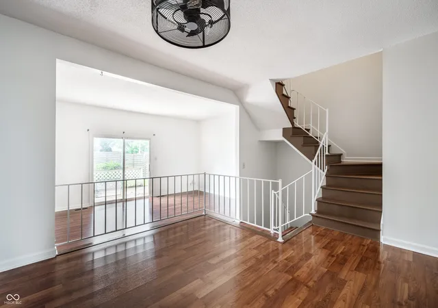 Photo 4 of Sale Pending at 101 Carmelaire Dr, Carmel, IN 46032 | MLS# 22117217 | Listing updated on 2026-09-03