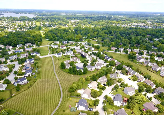 Photo 2 of Single family home for sale at 6225 Awl Ct, Noblesville, IN 46062 | MLS# 22117220 | Listing updated on 2026-08-25