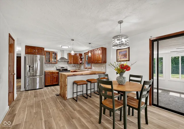 Photo 3 of Single family home for sale at 2227 Tartan Rd, Anderson, IN 46012 | MLS# 22117259 | Listing updated on 2026-09-24