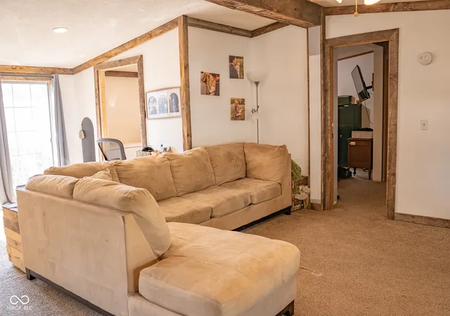 3rd image of 102 S Vernon St, Waynetown, IN 47990 | MLS# 22117266