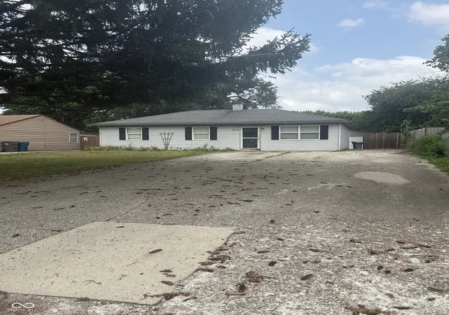 Photo 1 of Single family home for sale at 3458 W Perry St, Indianapolis, IN 46221 | MLS# 22117275 | Listing updated on 2026-08-28