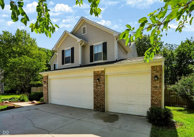3rd image of 5423 Mesa Verde Dr, Indianapolis, IN 46237 | MLS# 22117277