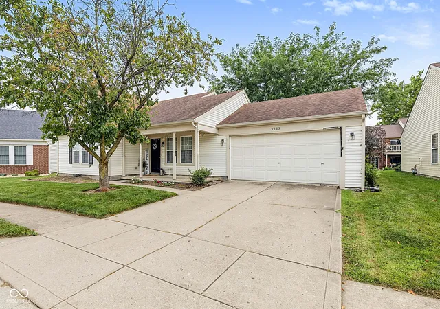 Photo 2 of Single family home for sale at 9883 Traditions Ln, Noblesville, IN 46060 | MLS# 22117292 | Listing updated on 2026-09-24