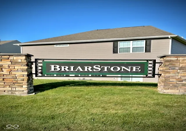44th image of 2481 Shadowbrook Tr, Greenwood, IN 46143 | MLS# 22117295
