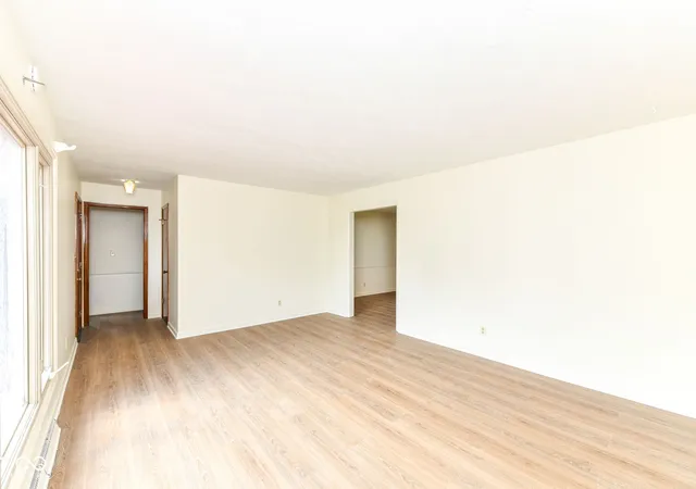 4th image of 3426 S Leonard Rd, New Palestine, IN 46163 | MLS# 22117306