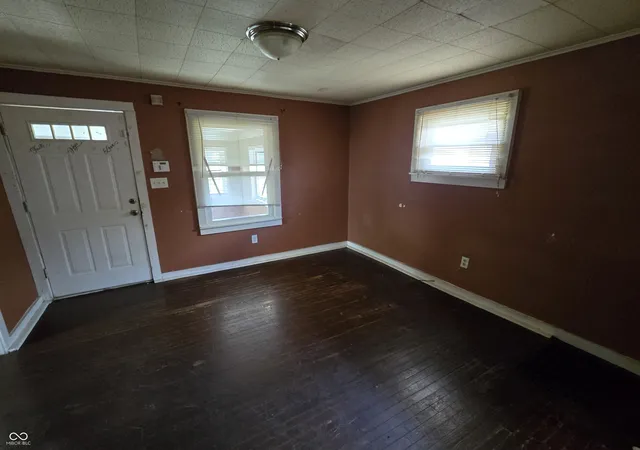 Photo 3 of Single family home for sale at 654 N Alton Ave, Indianapolis, IN 46222 | MLS# 22117314 | Listing updated on 2026-09-28