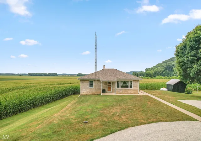 Photo 3 of Sale Pending at 1100 E Delaney Millport Rd, Vallonia, IN 47281 | MLS# 22117315 | Listing updated on 2026-08-31