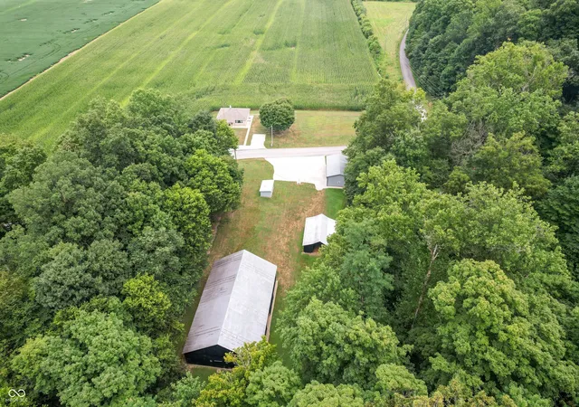 Photo 4 of Sale Pending at 1100 E Delaney Millport Rd, Vallonia, IN 47281 | MLS# 22117315 | Listing updated on 2026-08-31