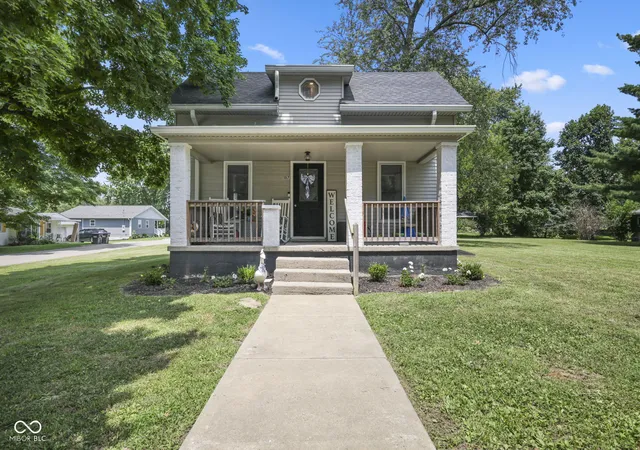 1st image of 157 W Boone St, Cloverdale, IN 46120 | MLS# 22117319