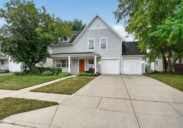 3rd image of 5141 Bird Branch Dr, Indianapolis, IN 46268 | MLS# 22117320