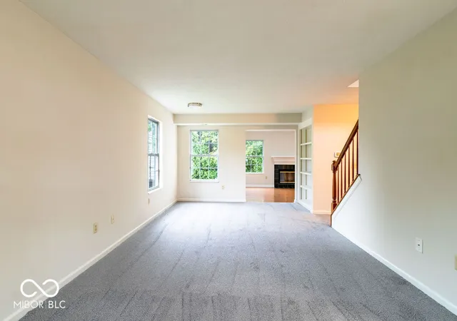 Photo 4 of Sale Pending at 3872 Cornwallis Ln, Carmel, IN 46032 | MLS# 22117321 | Listing updated on 2026-09-17