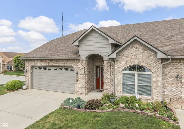 2nd image of 4206 Parma Ct, Indianapolis, IN 46237 | MLS# 22117329