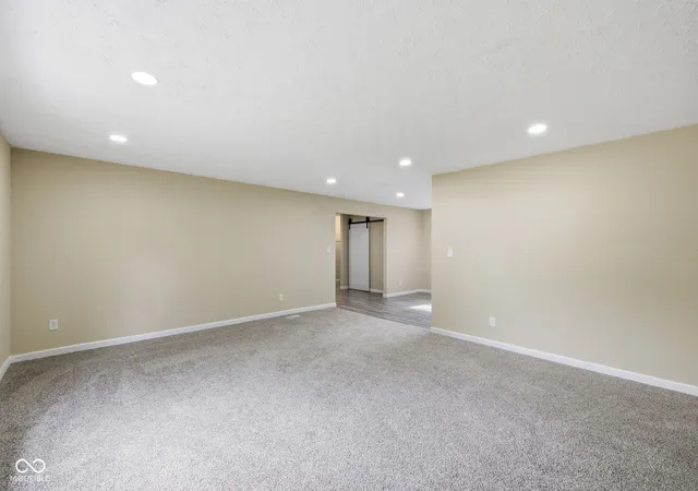 Photo 3 of Sale Pending at 4457 N Sheridan Ave, Indianapolis, IN 46226 | MLS# 22117333 | Listing updated on 2026-09-22