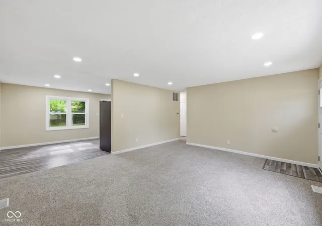 Photo 4 of Sale Pending at 4457 N Sheridan Ave, Indianapolis, IN 46226 | MLS# 22117333 | Listing updated on 2026-09-22