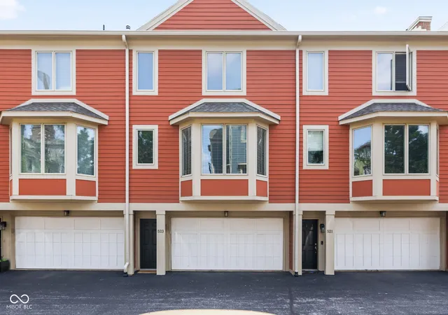 2nd image of 523 Allard Pl, Indianapolis, IN 46202 | MLS# 22117346