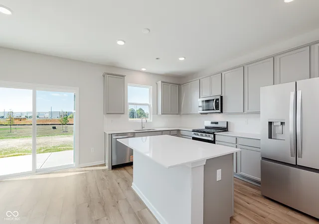 2nd image of 3792 Sterling Dr, Whitestown, IN 46075 | MLS# 22117372