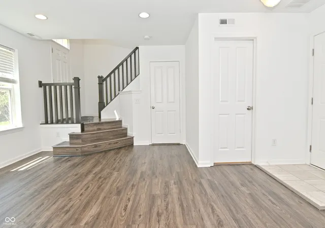 Photo 3 of Townhouse for sale at 9454 Oakley Dr, Indianapolis, IN 46260 | MLS# 22117386 | Listing updated on 2026-08-26