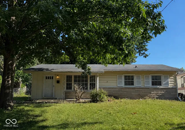1st image of 7520 E 50th St, Indianapolis, IN 46226 | MLS# 22117388