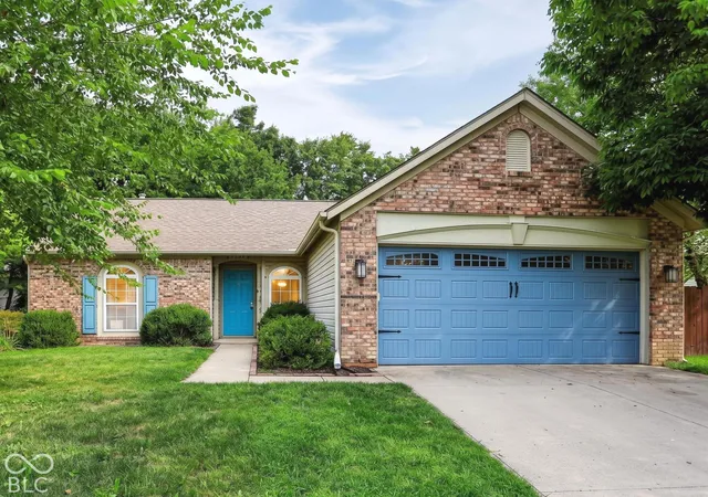 Photo 1 of Sale Pending at 10680 Ashview Dr, Fishers, IN 46038 | MLS# 22117398 | Listing updated on 2026-10-05