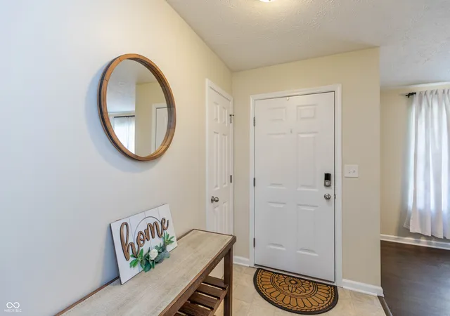 Photo 3 of Single family home for sale at 8842 Benjamin Ln, Avon, IN 46123 | MLS# 22117408 | Listing updated on 2026-09-01