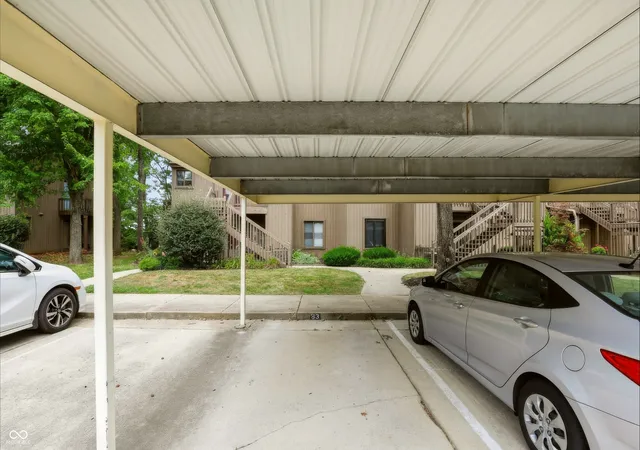 33rd image of 93 Lookout Ridge Dr #24U, Columbus, IN 47201 | MLS# 22117411