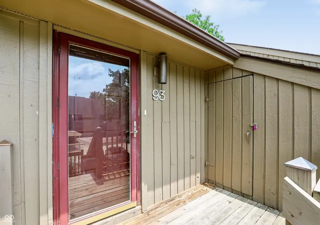 Photo 4 of Condo for sale at 93 Lookout Ridge Dr #24U, Columbus, IN 47201 | MLS# 22117411 | Listing updated on 2026-09-21
