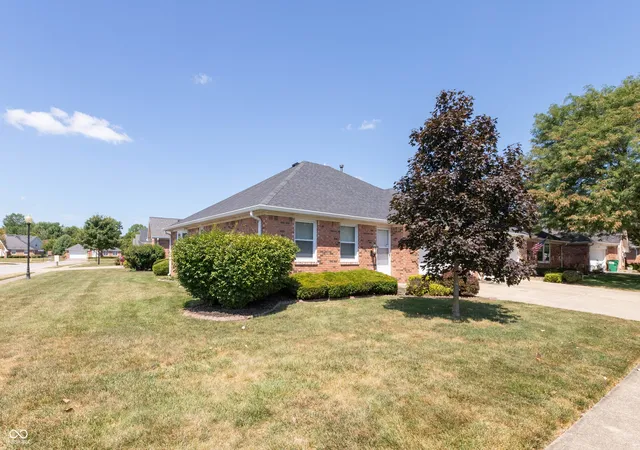 22nd image of 640 S School St #28, Brownsburg, IN 46112 | MLS# 22117432