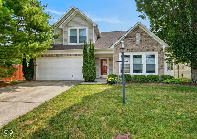 Photo 1 of Sale Pending at 6709 Bluffridge Pkwy, Indianapolis, IN 46278 | MLS# 22117444 | Listing updated on 2026-09-23