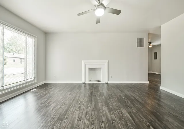 5th image of 3542 Maura Ln, Indianapolis, IN 46235 | MLS# 22117451