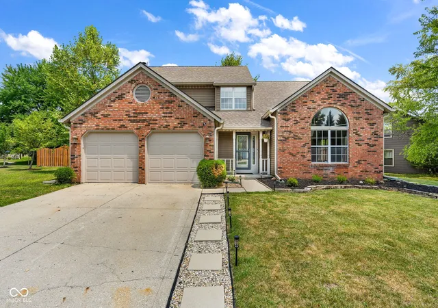 1st image of 11008 Limbach Cir, Indianapolis, IN 46236 | MLS# 22117464